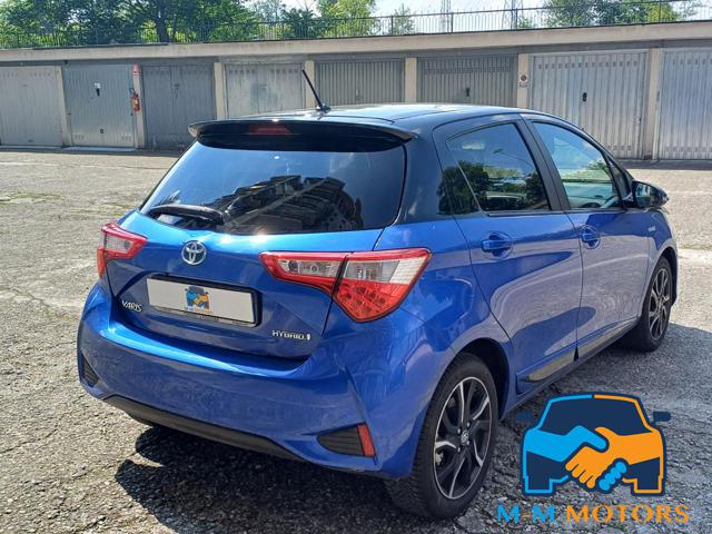 TOYOTA Yaris usata, con Autoradio