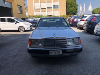 MERCEDES-BENZ 200 usata 2