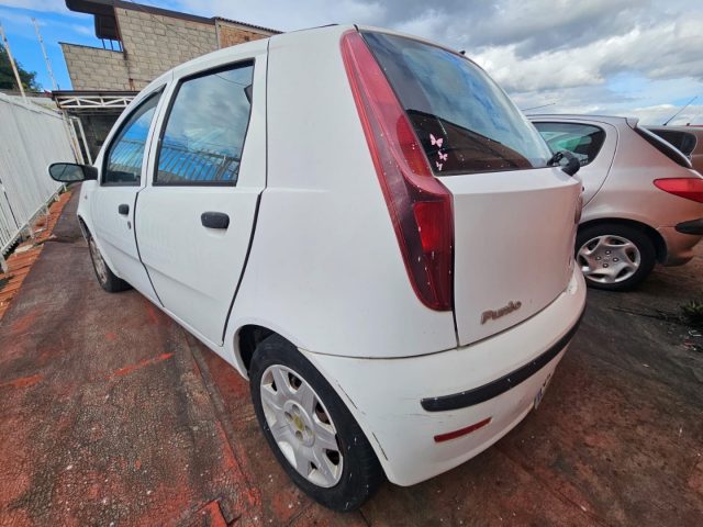 FIAT Punto usata, con Autoradio