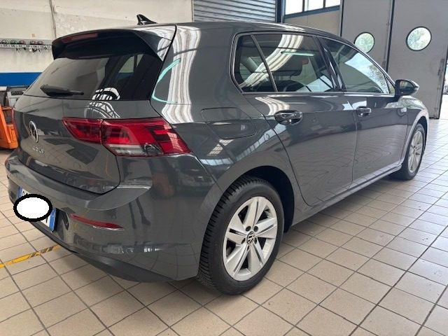 VOLKSWAGEN Golf usata, con Autoradio