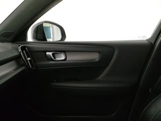 VOLVO XC40 usata, con Luci diurne LED
