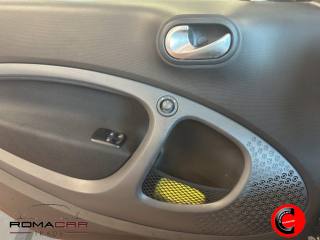 SMART ForTwo usata, con USB