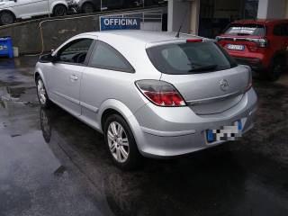 OPEL Astra usata, con Boardcomputer