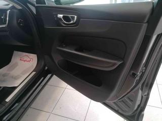 VOLVO XC60 usata, con Riconoscimento dei segnali stradali