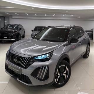 PEUGEOT 2008 usata, con Autoradio