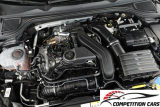 VOLKSWAGEN Golf usata, con Autoradio
