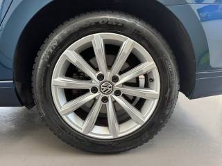 VOLKSWAGEN Passat Variant usata, con Climatizzatore