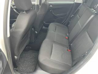 PEUGEOT 208 usata, con Isofix