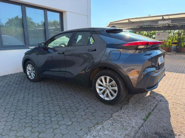 TOYOTA C-HR usata, con Cerchi in lega