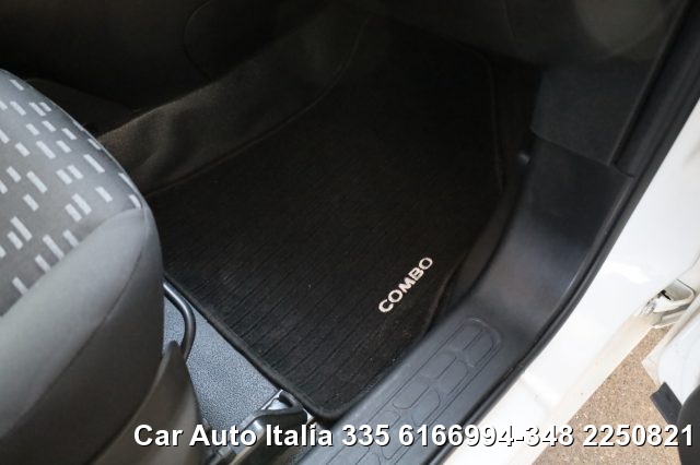 OPEL Combo usata 67