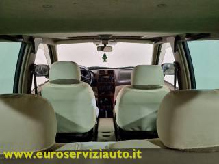 NISSAN Terrano II usata 29