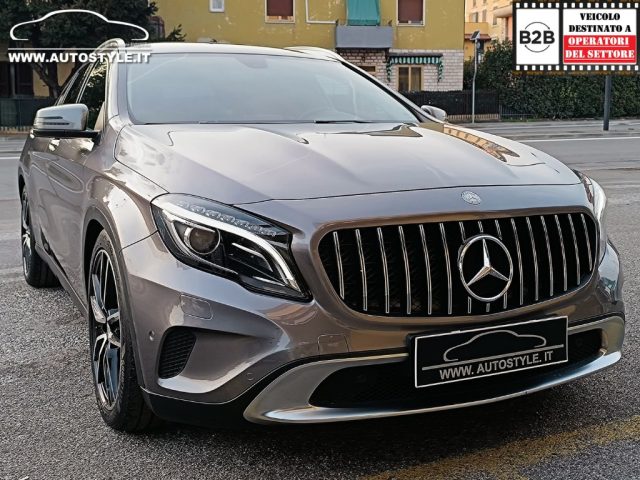 MERCEDES-BENZ GLA 220 usata, con Controllo vocale