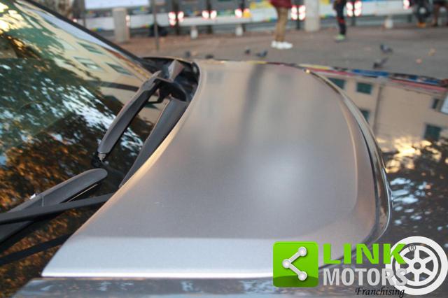 LAND ROVER Discovery Sport usata, con Airbag testa