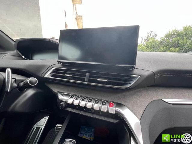 PEUGEOT 3008 usata, con Sedile posteriore sdoppiato