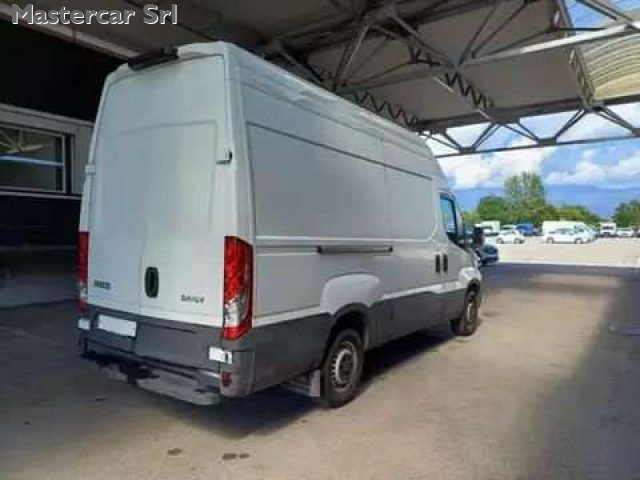 IVECO Daily usata, con Boardcomputer