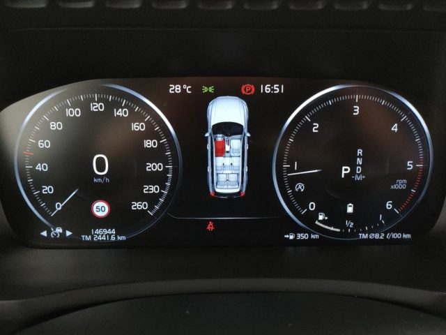 VOLVO XC90 usata, con Sistema di navigazione