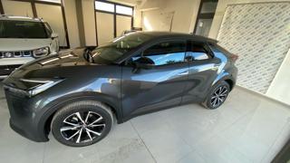 TOYOTA C-HR usata, con Airbag laterali