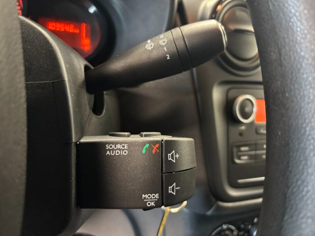 DACIA Dokker usata, con USB