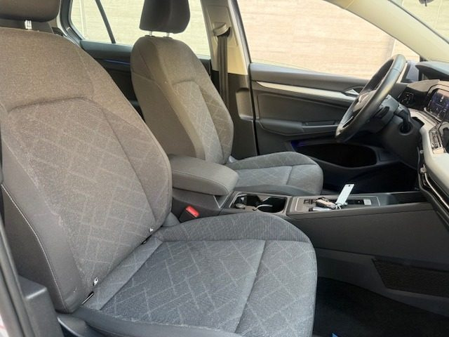 VOLKSWAGEN Golf usata, con Controllo automatico clima