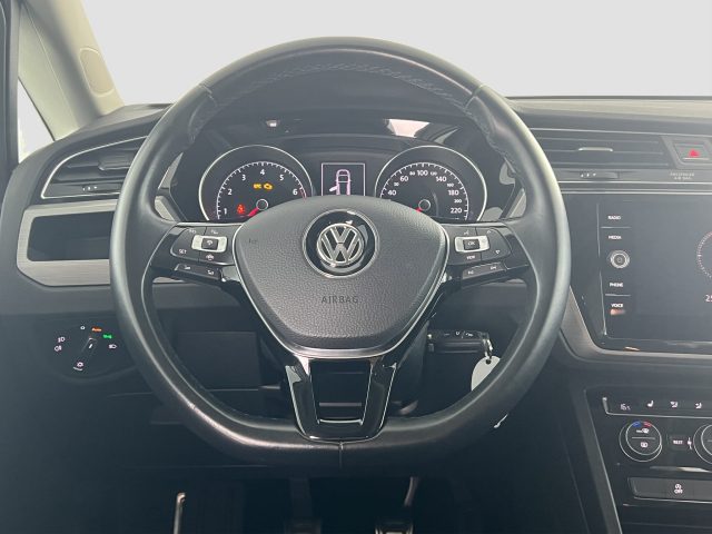 VOLKSWAGEN Touran usata 11