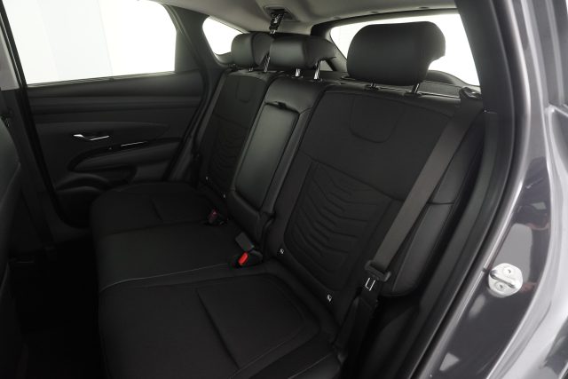 HYUNDAI Tucson usata 9