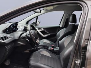 PEUGEOT 2008 usata, con Boardcomputer