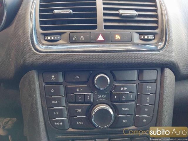 OPEL Meriva usata, con Specchietti laterali elettrici