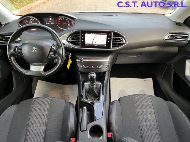 PEUGEOT 308 usata, con Cerchi in lega