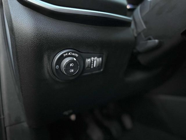 JEEP Compass usata, con Park Distance Control