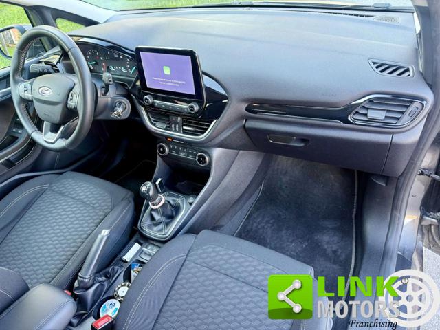 FORD Fiesta usata, con Autoradio