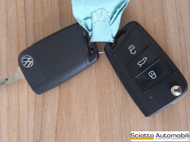 VOLKSWAGEN T-Roc usata, con Specchietti laterali elettrici