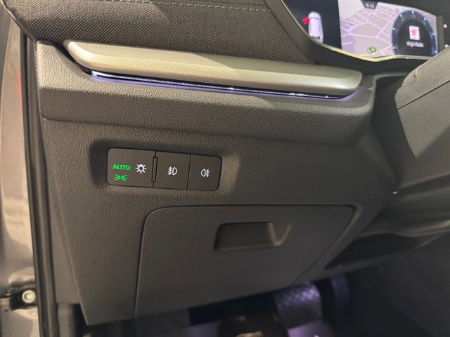 SKODA Octavia usata, con Volante in pelle