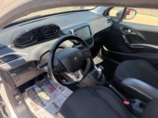 PEUGEOT 208 usata, con Sensore di pioggia