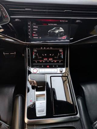 AUDI SQ8 usata, con Climatizzatore