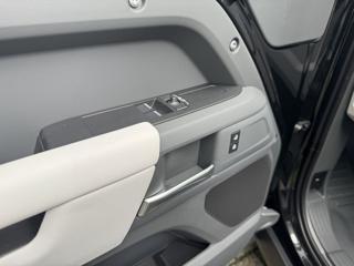 LAND ROVER Defender usata, con Tettuccio apribile