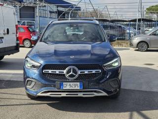 MERCEDES-BENZ GLA 250 usata, con Airbag