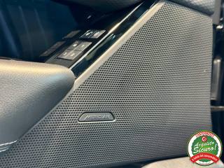 LAND ROVER Range Rover Velar usata, con Trazione integrale