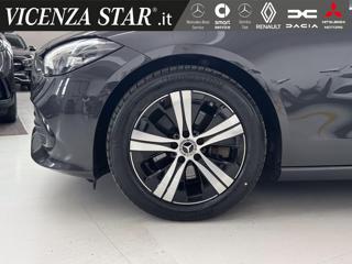 MERCEDES-BENZ C 200 usata, con Alzacristalli elettrici