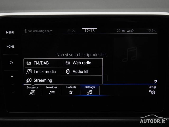 VOLKSWAGEN T-Roc usata, con Sensori di parcheggio anteriori