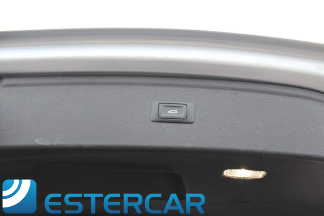 AUDI Q5 usata, con Volante in pelle