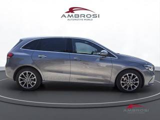 MERCEDES-BENZ B 180 usata 4