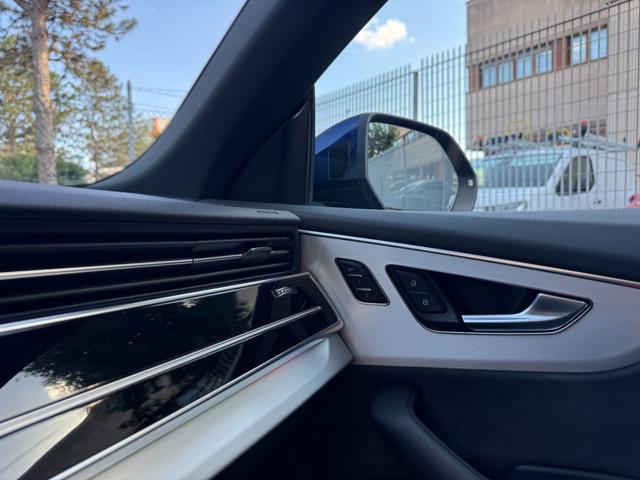 AUDI Q8 usata, con Regolazione elettrica sedili