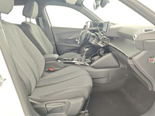 PEUGEOT 2008 usata, con Cruise Control