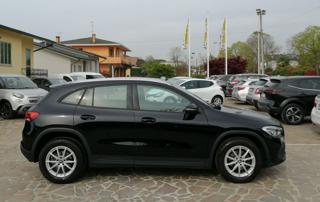 MERCEDES-BENZ GLA 180 usata, con Alzacristalli elettrici