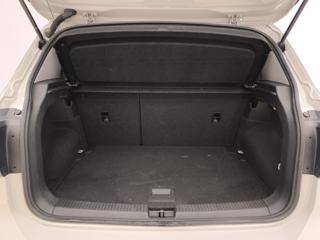 VOLKSWAGEN T-Cross usata, con USB