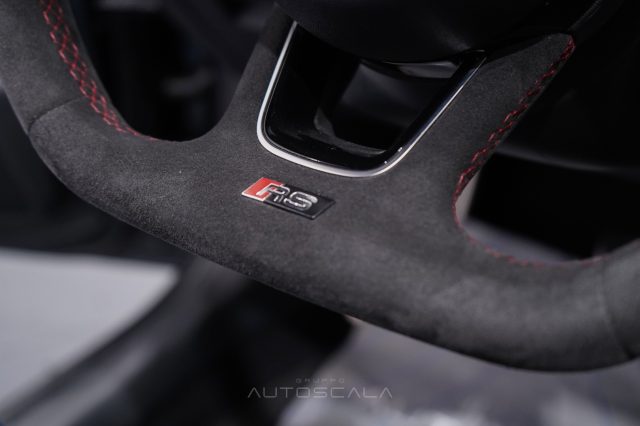 AUDI RS3 usata 28