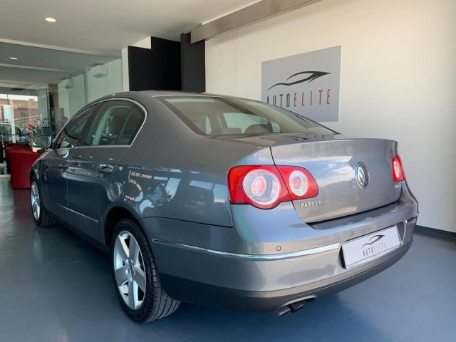 VOLKSWAGEN Passat usata, con Chiusura centralizzata