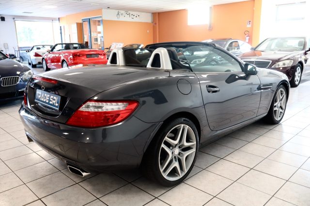 MERCEDES-BENZ SLK 200 usata, con Autoradio