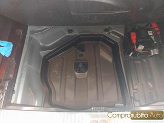 MERCEDES-BENZ C 220 usata 33