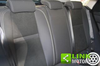 LAND ROVER Range Rover Velar usata, con Sensori di parcheggio anteriori